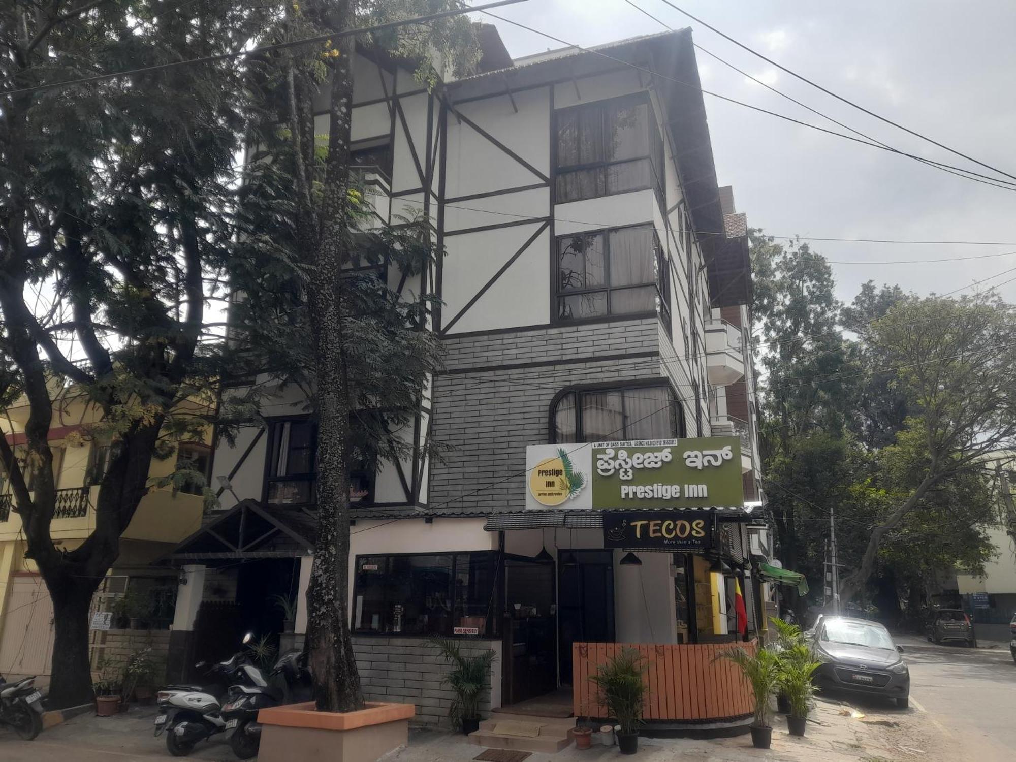 Hotel Prestige Inn Bangalore Exterior photo