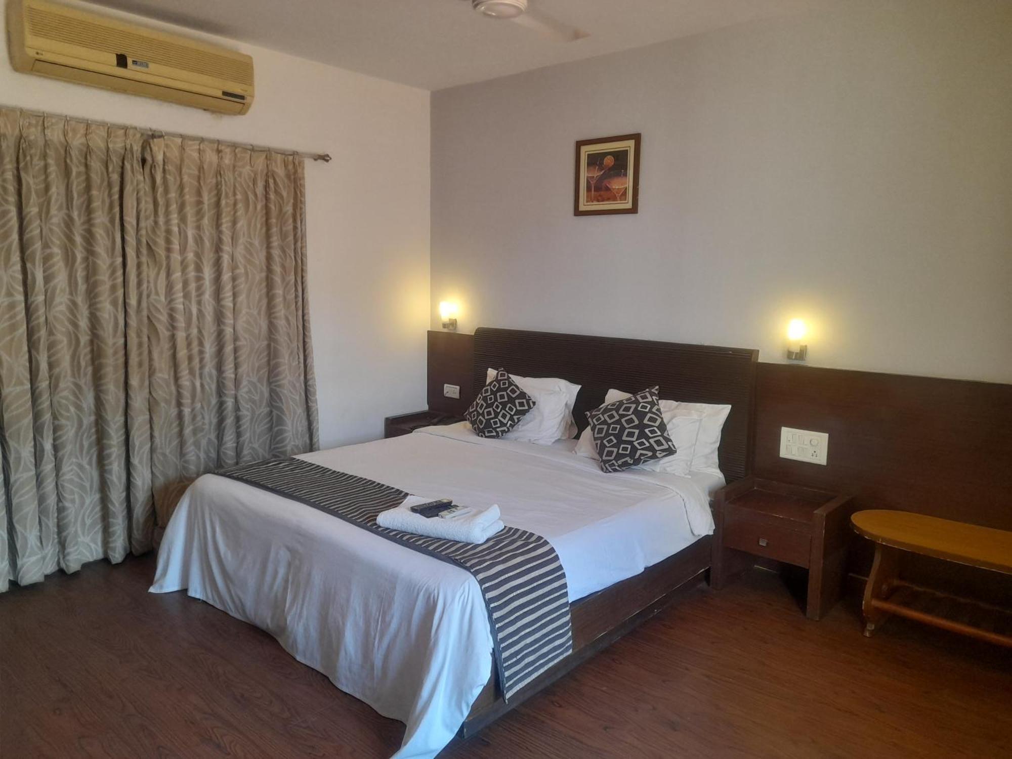Hotel Prestige Inn Bangalore Exterior photo