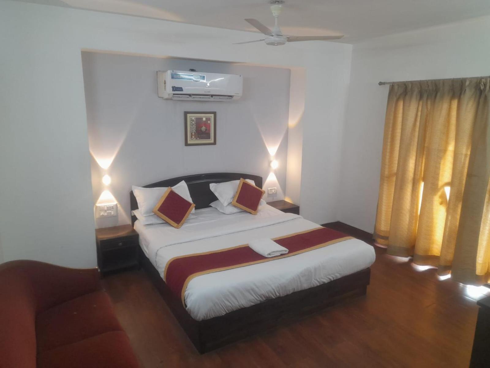 Hotel Prestige Inn Bangalore Exterior photo