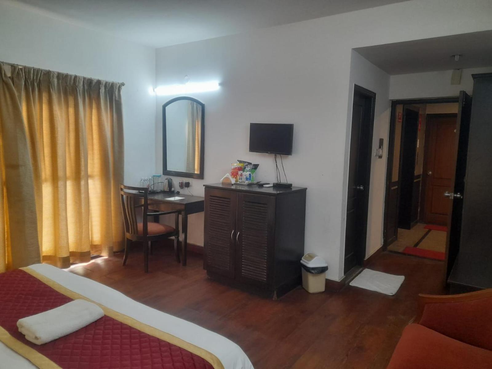 Hotel Prestige Inn Bangalore Exterior photo